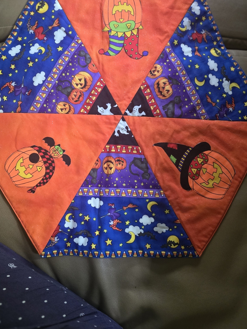 Halloween Pumpkin Patch Table Topper - Orange & Purple
